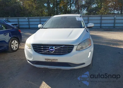 2016 Volvo Xc60 T5 Drive-E Premier из США, поврежденный, VIN YV440MDK4G2843893